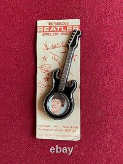 1964, John Lennon (BEATLES) Brooch on Original Card (Scarce / Vintage)