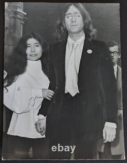 1968 John Lennon + Yoko Ono Type 1 Original Vintage Photo Outside London Court