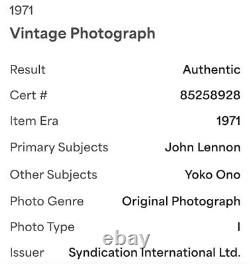 1971 John Lennon & Yoko Ono Type 1 Photo Syndication International 8.5 X 6.5 Psa