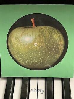 BEATLES RECORD LABEL #2 APPLE RARE Vintage JOHN LENNON PAUL MCCARTNEY VINYL LP