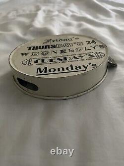 Beatles Fridays Thursdays Wednesdays Tuesdays John Lennon And Yoko Tambourine