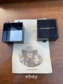 Beatles John Lennon Yoko Ono Fluxus Movement Box of Smile 1971 Bob Gruen Photo