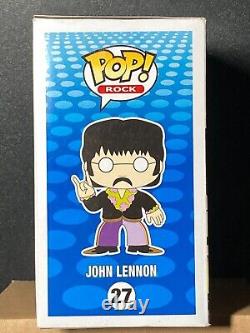 Funko POP The Beatles 27 John Lennon Damaged Box in Soft Protector