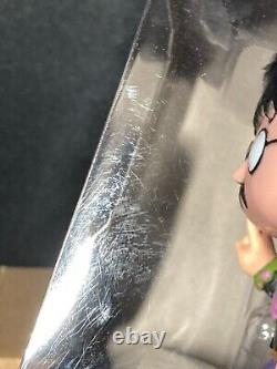 Funko POP The Beatles 27 John Lennon Damaged Box in Soft Protector