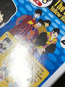 Funko POP The Beatles 27 John Lennon Damaged Box in Soft Protector