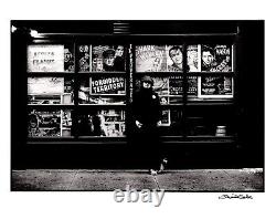 JOHN LENNON VINTAGE David Gahr PHOTOGRAPH SIGNED by the Photographer / Beatles