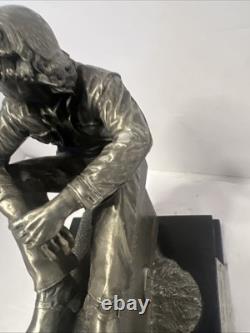 John Lennon Pewter Statue 1366 Of 2000Worldwide Pewter Beatles Statue