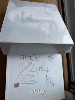 John lennon (Beatles) Signature Box Set (with John Lennon's face) Sealed