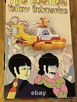 LEGO Ideas 21306 The Beatles Yellow Submarine Employee Collection see desc