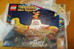 LEGO submarine/The Beatles Yellow Submarine 21306 NEW SIGNED RARE RETIRED