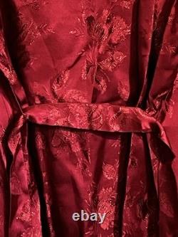 MINT! Museum! John Lennon Personally Gifted Apple Boutique Red Smoking Jacket