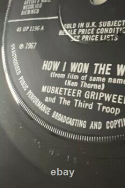 Musketeer Gripweed (John Lennon) How I Won The War 1st UK Press 7. NM/EX