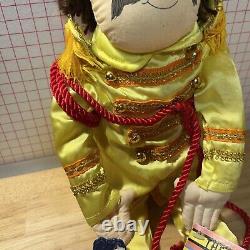 SGT. PEPPERS LONELY HEARTS CLUB APPLAUSE 22 JOHN LENNON DOLL Plush 1987