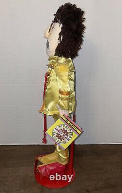 The Beatles Sgt Pepper Applause Doll with Stand Lonely Hearts John Lennon 1988