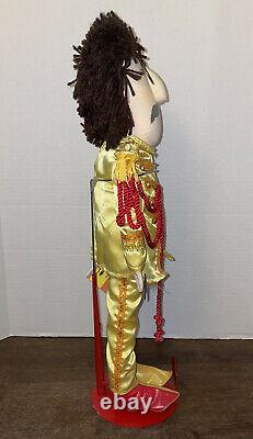 The Beatles Sgt Pepper Applause Doll with Stand Lonely Hearts John Lennon 1988