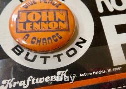 Vintage 1970's Beatles John Lennon Pennant Give Peace a chance Fan Pack ++ RARE
