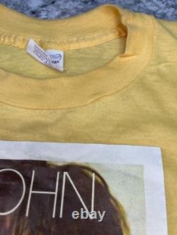 Vtg 1975 John Lennon Printed T-Shirt M Sneakers The Beatles