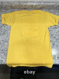 Vtg 1975 John Lennon Printed T-Shirt M Sneakers The Beatles