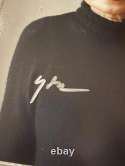 Yoko Ono signed Autographed Signed 8x10 Photo The Beatles John Lennon Wife COA
